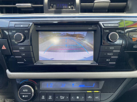 2016 Toyota Corolla LE