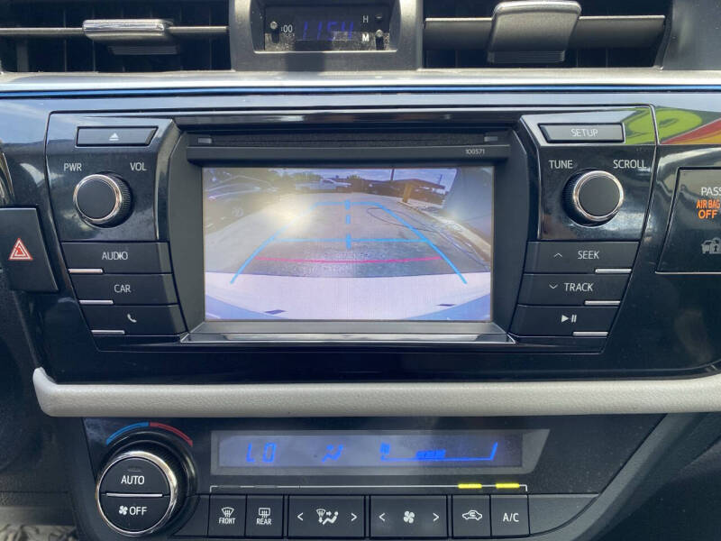 2016 Toyota Corolla LE