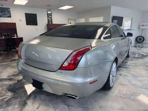 2012 Jaguar XJ