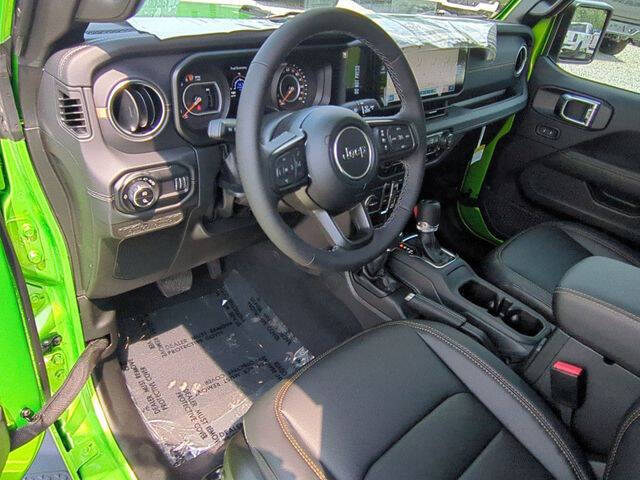 2025 Jeep Gladiator High Tide