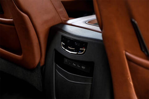 2020 Cadillac Escalade ESV Premium Luxury