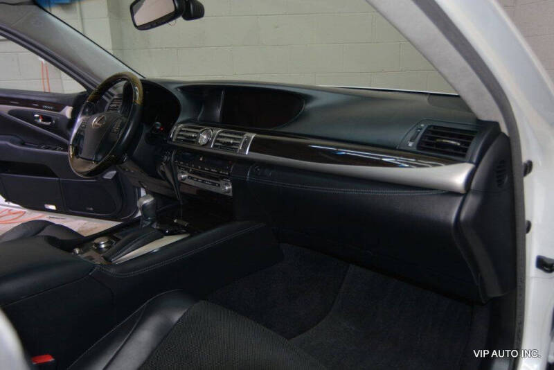 2015 Lexus LS 460