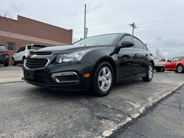 2016 Chevrolet Cruze Limited for sale at BOHL AUTOMOTIVE in Racine, WI