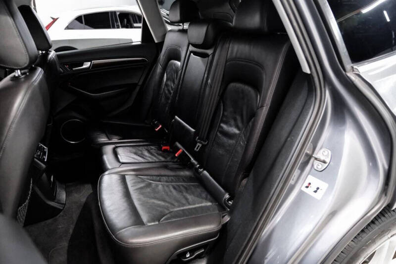 2016 Audi Q5 2.0T quattro Premium Plus