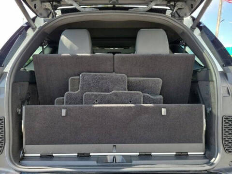 2023 Land Rover Discovery P360 HSE R-Dynamic