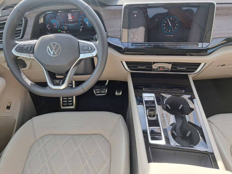 2026 Volkswagen Atlas SEL Premium R-Line 4Motion