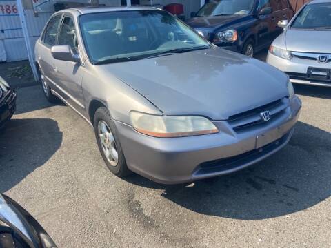 2000 Honda Accord for sale at Auto Link Seattle in Seattle WA