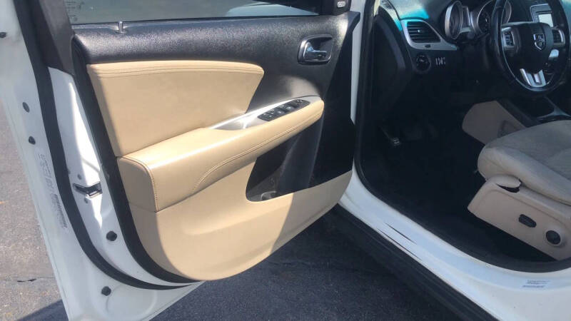 2011 Dodge Journey Crew