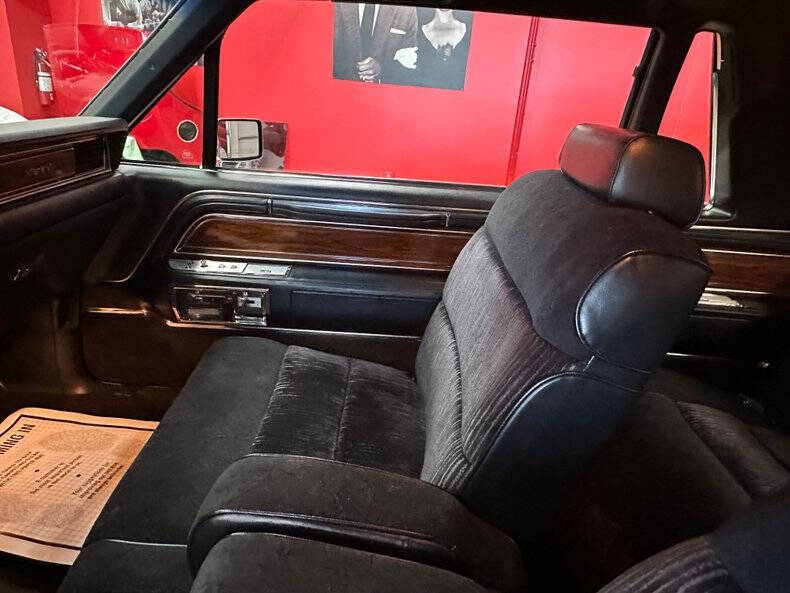 1981 Lincoln Mark VI