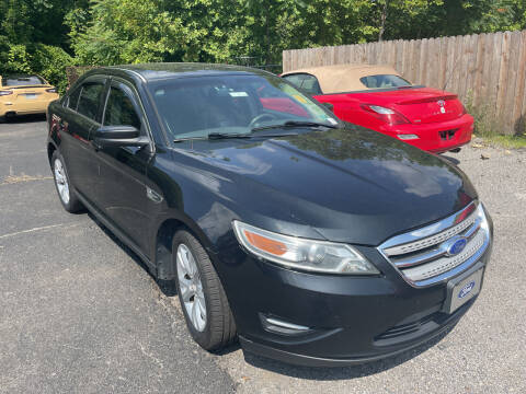 2012 Ford Taurus for sale at Trocci's Auto Sales in West Pittsburg PA