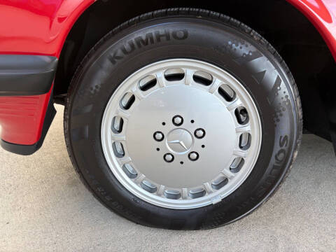 1989 Mercedes-Benz 560-Class 560 SL