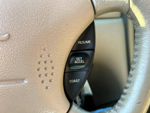 2004 Ford Mustang Deluxe