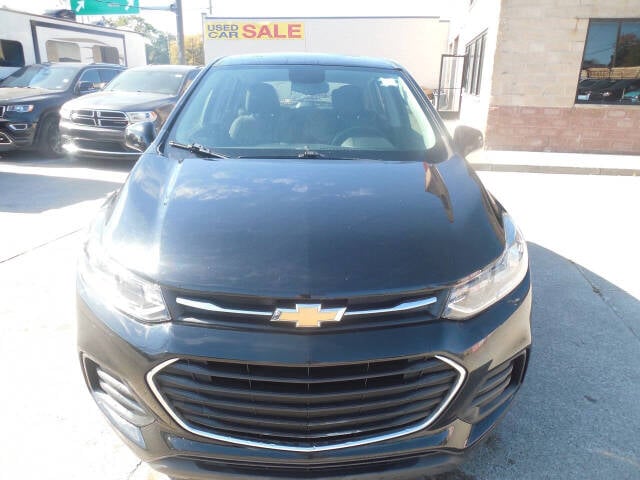 2019 Chevrolet Trax for sale at VIP Motor Sales in Hazel Park, MI