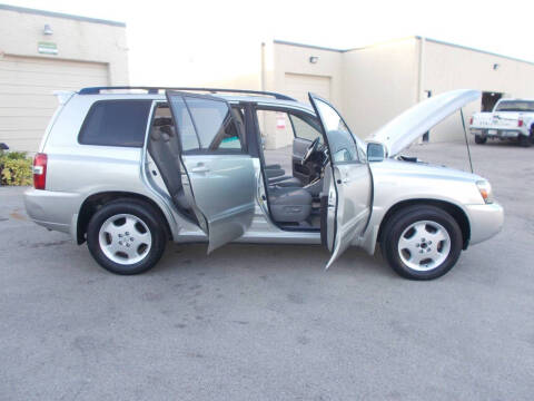 2004 Toyota Highlander Limited