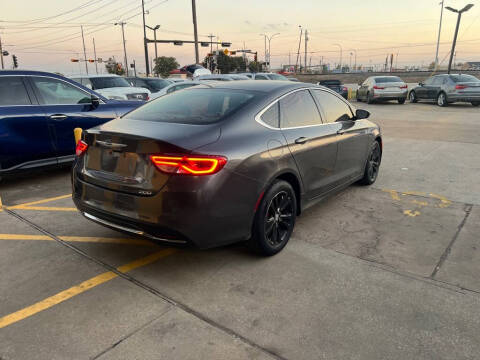 2015 Chrysler 200 Limited