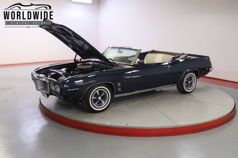 1969 Pontiac Firebird