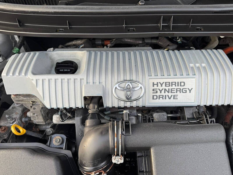 2014 Toyota Prius Three