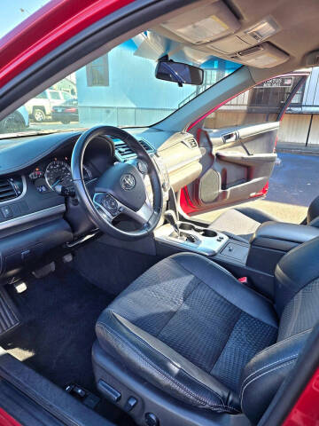 2014 Toyota Camry SE