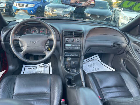2000 Ford Mustang GT