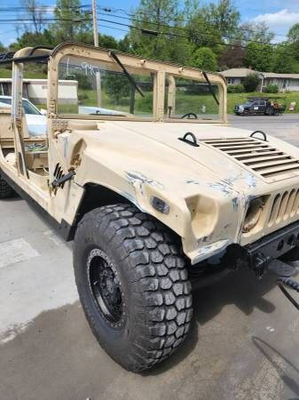 1985 AM General Hummer