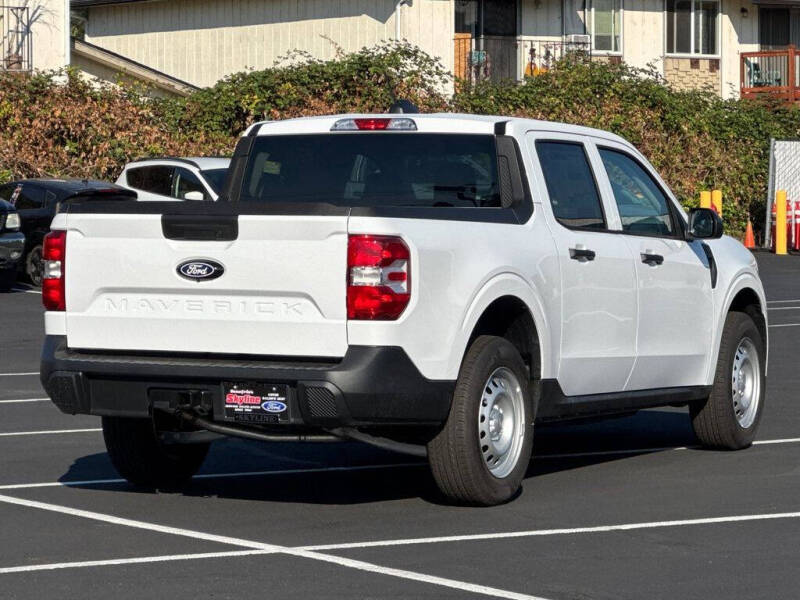2025 Ford Maverick XL