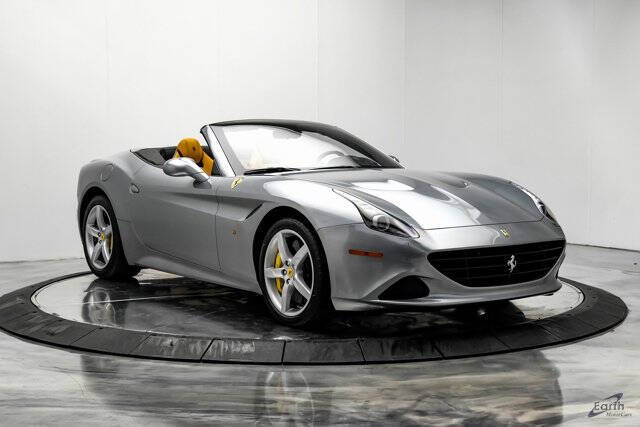 2016 Ferrari California T