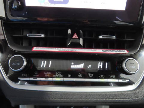 2024 Toyota Corolla Cross Hybrid XSE