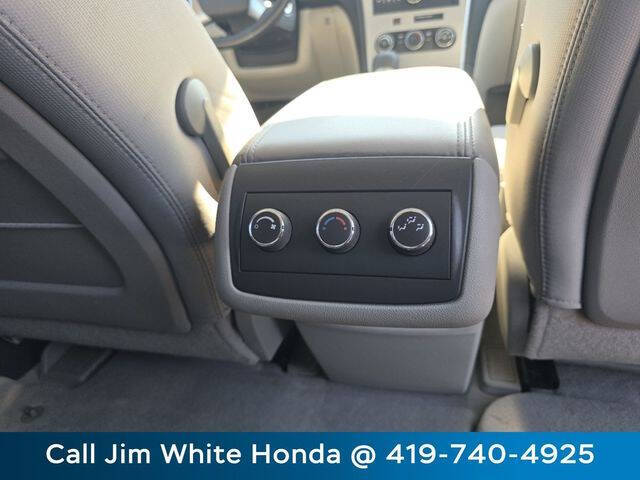 2009 GMC Acadia SLE-1