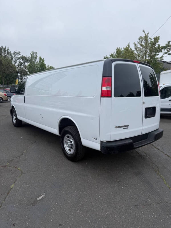 2015 Chevrolet Express 3500