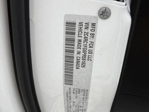 2023 Chrysler Pacifica Touring