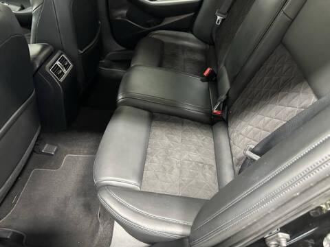 2017 Nissan Maxima 3.5 SR