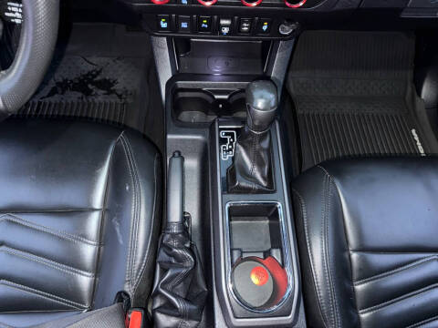 2018 Toyota Tacoma TRD Sport