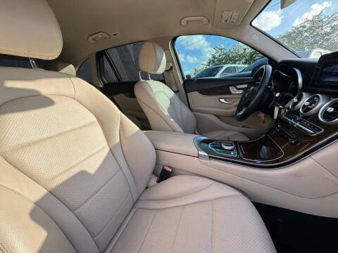 2017 Mercedes-Benz GLC GLC 300