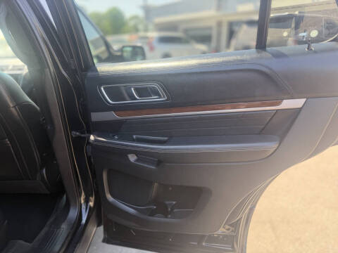 2016 Ford Explorer Platinum