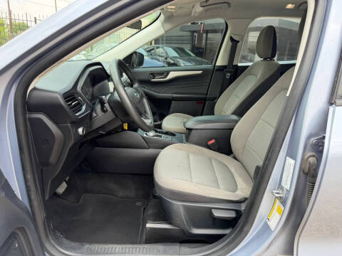 2022 Ford Escape S