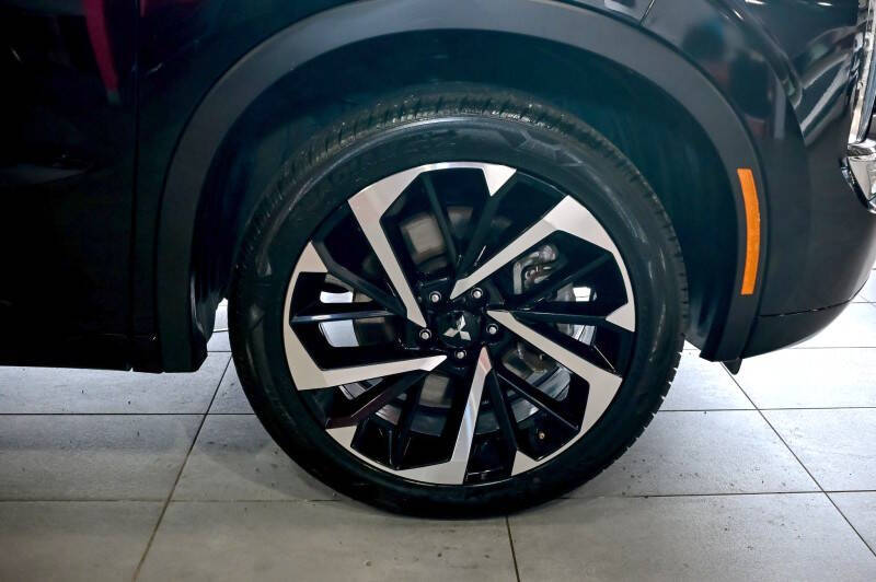 2024 Mitsubishi Outlander SEL Black Edition