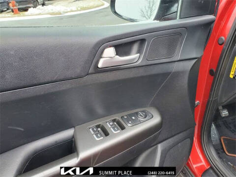 2022 Kia Sportage LX