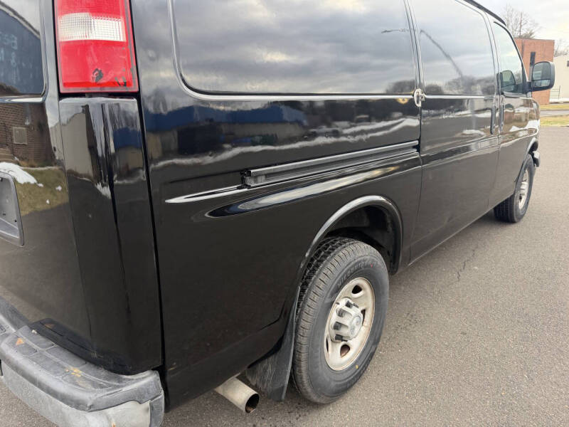 2016 Chevrolet Express 2500