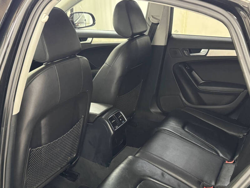 2016 Audi A4 2.0T quattro Premium