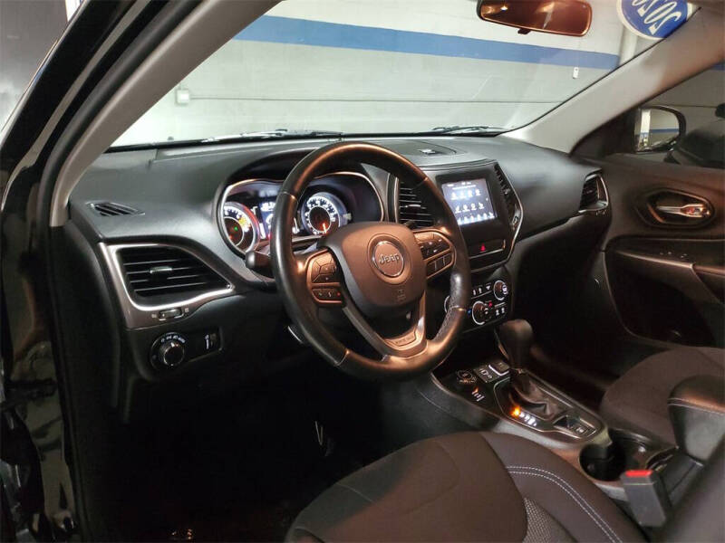 2020 Jeep Cherokee Latitude