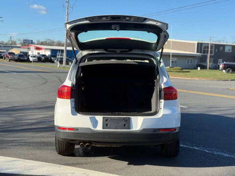 2012 Volkswagen Tiguan S
