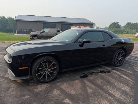 2015 Dodge Challenger SXT Plus