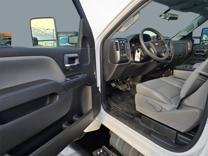 2024 Chevrolet Silverado 4500HD