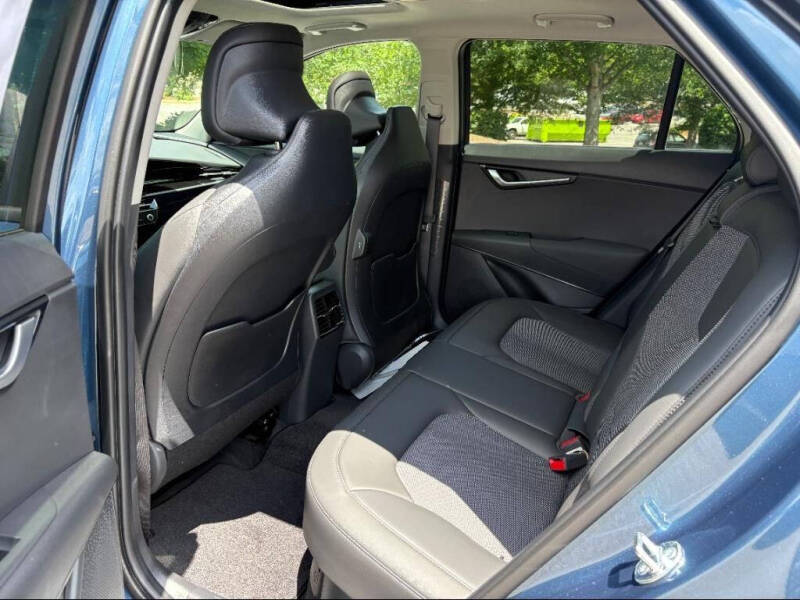 2025 Kia Niro EX Touring