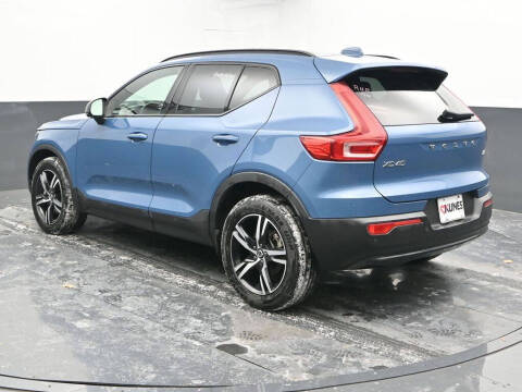 2024 Volvo XC40