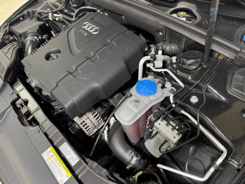 2016 Audi A4 2.0T quattro Premium