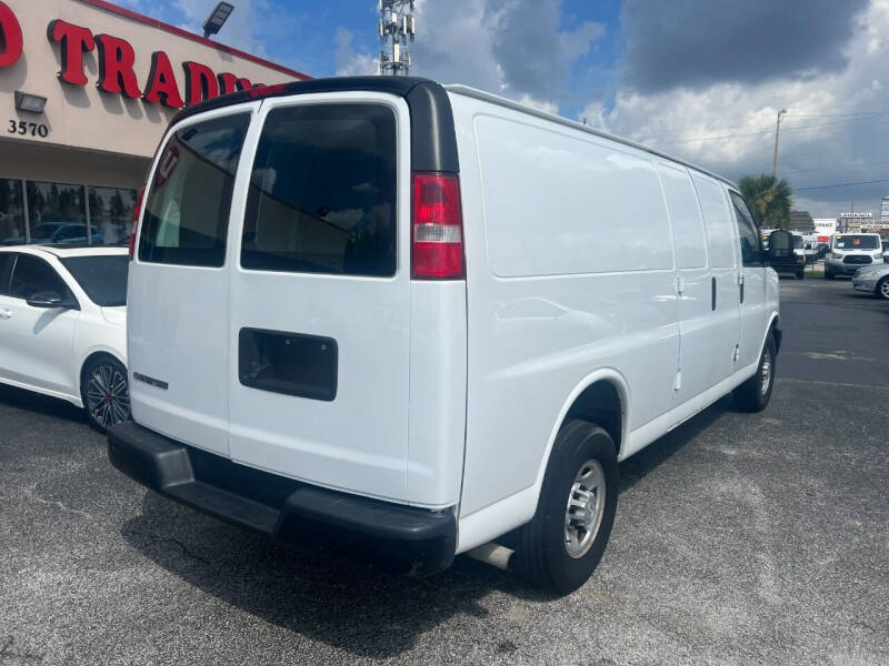 2019 Chevrolet Express 2500