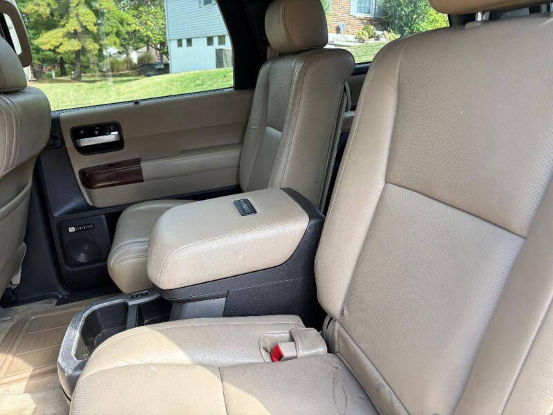 2010 Toyota Sequoia Platinum