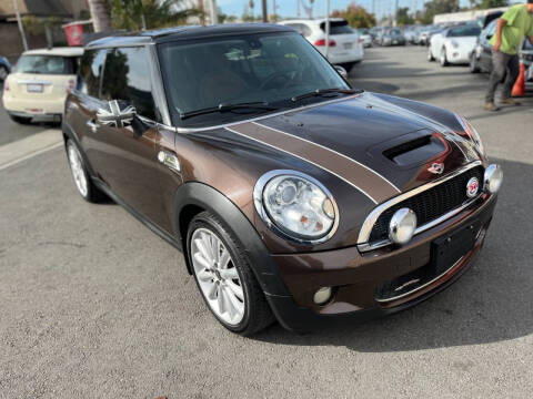 2010 MINI Cooper for sale at TRAX AUTO WHOLESALE in San Mateo CA