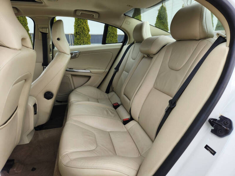 2013 Volvo S60 T5 Premier